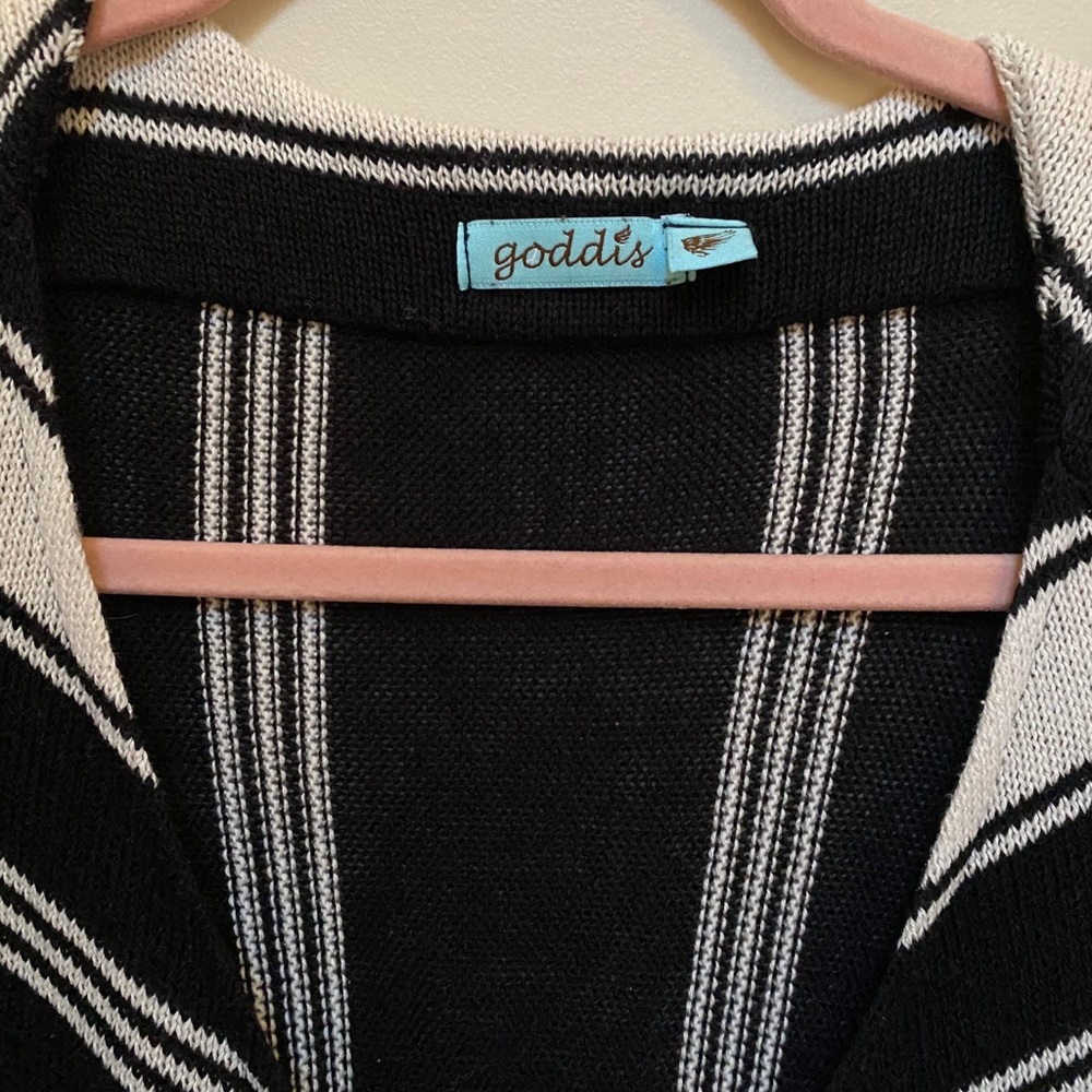 Goddis Cardigan - Picture 3 of 4